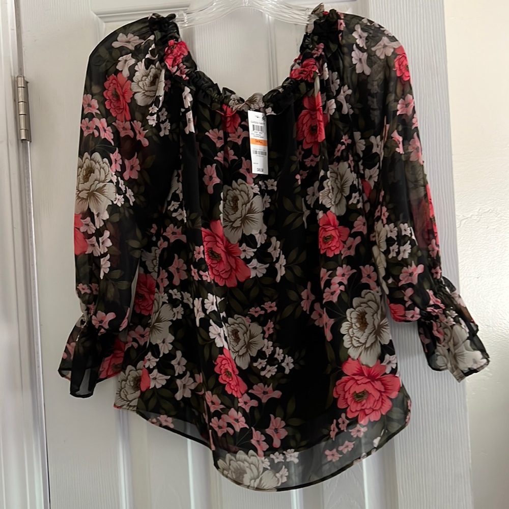 I.N.C. International Concepts Off The Shoulder Blouse size Small